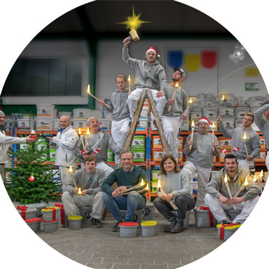 Wir wünschen frohe Weihnachten und einen guten Start ins neue Jahr !